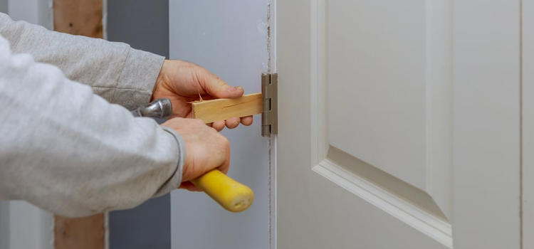 fiberglass entry door repair in South El Monte